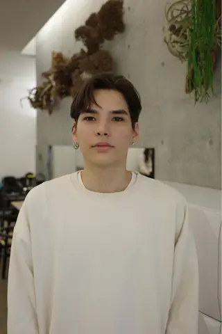 ショート くせっ毛カット タツヤのヘアスタイル