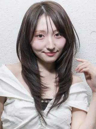 セミロング 🌈カラー特化 ハイトーンけいと🌈のヘアスタイル