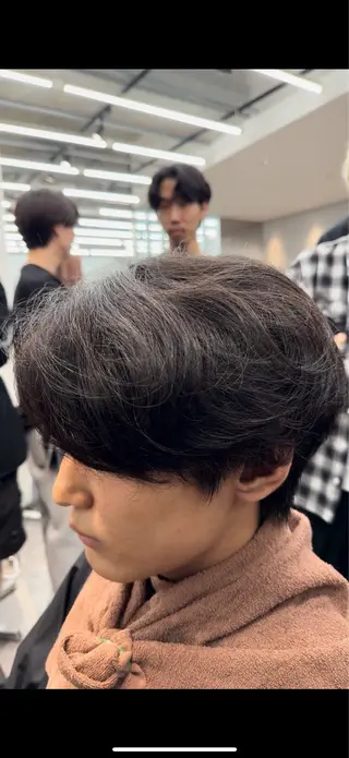 マッシュパーマ fifth岡村優作のヘアスタイル