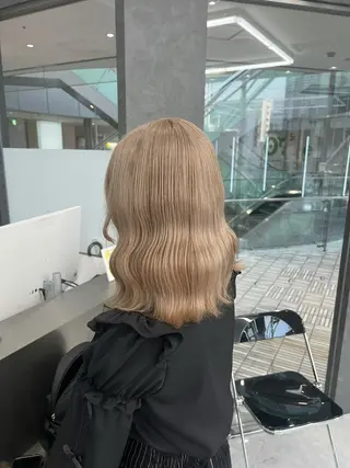 カラー 王道センターパート ⭐️AYAKA⭐️のヘアスタイル