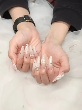 ネイル ISHIKAWA Aのネイルデザイン