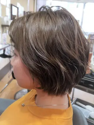 ショート カラー ヘアアレンジ パピヨンロゼ 髪質改善/酸性のヘアスタイル