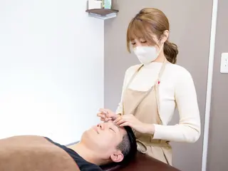 メンズ Cerise La La(スリーズララ)所属・まつ毛パーマ×脱毛 スリーズララ🌼の眉毛・アイブロウイメージ