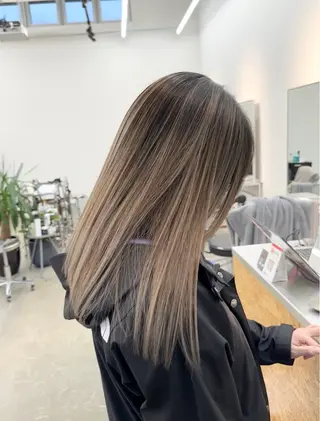 セミロング 松井 佑太のヘアスタイル