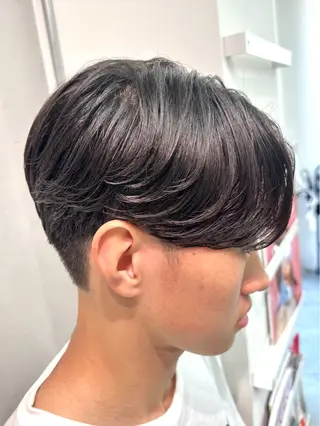 メンズ SALOWIN渋谷caldo店B1所属・岐津公太 メンズ縮毛矯正のプロのヘアスタイル