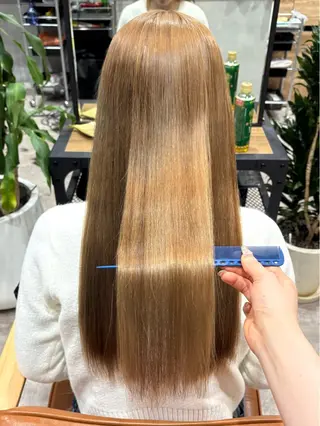 ロング カラー 中川 もえか【明石】のヘアスタイル