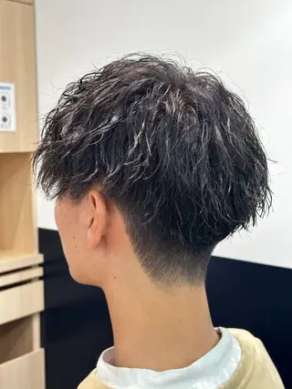 ショート パーマ 千葉弘平 🔥波巻き特化🔥のヘアスタイル
