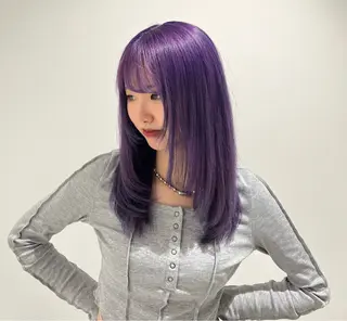 セミロング カラー 💗暖色/ブリーチ/ レイヤー/横浜/メイのヘアスタイル