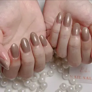 ネイル 💕鈴木ユリ パラジェル/オフ無料のネイルデザイン