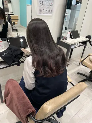 セミロング 韓国風ハッシュカット 似合わせレイヤー池袋のヘアスタイル