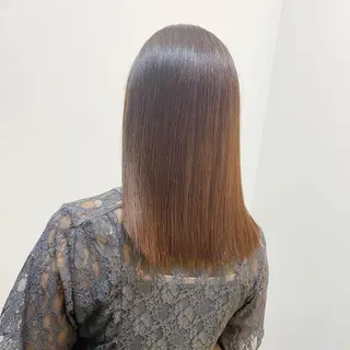 セミロング 髪質改善特化 安東駿介のヘアスタイル