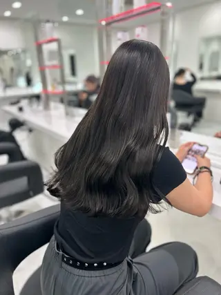セミロング カラー 渋谷人気1位✨カラー 縮毛、髪質改善のヘアスタイル
