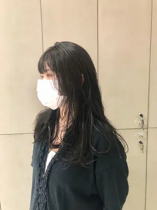 ロング カラー 古屋 花織のヘアスタイル
