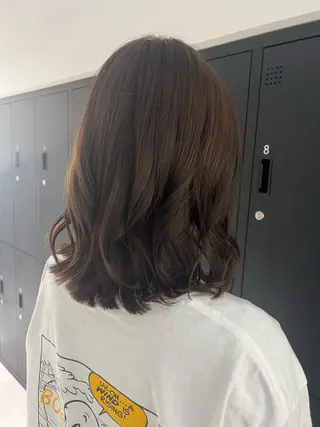 ミディアム 暗髪カラー🫐パーマ おくだりんかのヘアスタイル