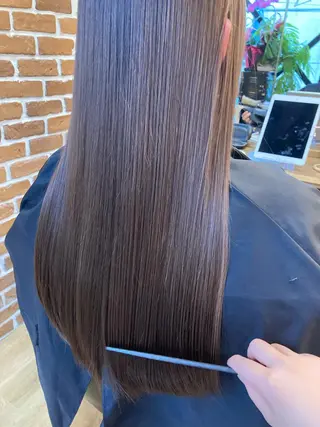 ロング ✨色持ちの良い艶 カラー✨蟹江真世のヘアスタイル