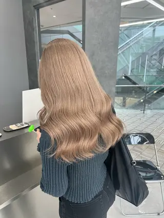 カラー 王道センターパート ⭐️AYAKA⭐️のヘアスタイル