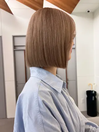 カラー 顔まわりカット/透け カラー/Memi🎀のヘアスタイル
