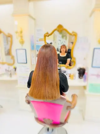 ロング 菅沼 美咲のヘアスタイル