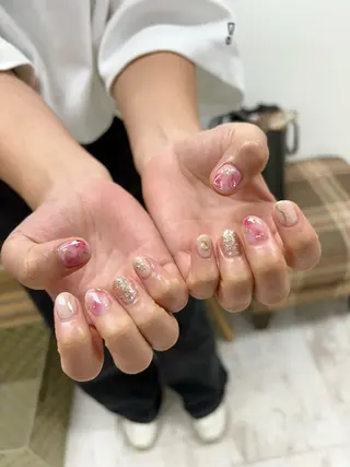 ネイル 吉田 里菜のネイルデザイン