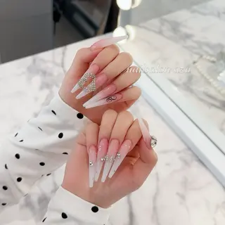 ネイル nailist Naoのネイルデザイン