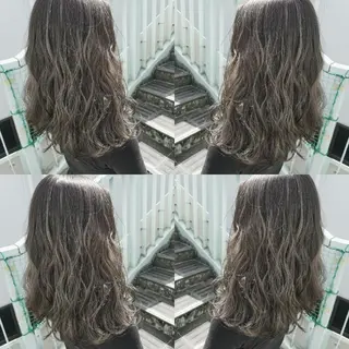 ミディアム 今中 小百合のヘアスタイル