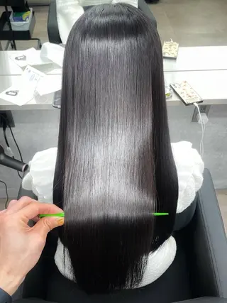 ロング CYNTHIADUE 店長| IRISUのヘアスタイル