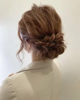ミディアム ヘアアレンジ hub hair レイヤー/透明感のヘアスタイル