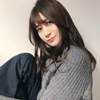 セミロング カラー 透明感カラー REIのヘアスタイル