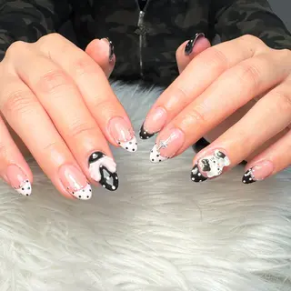 ネイル T. Leeのネイルデザイン