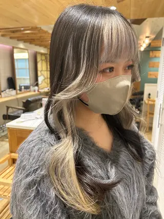 ロング カラー kawabe maikoのヘアスタイル