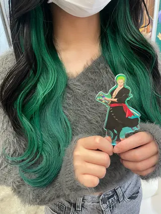 ロング カラー インナーカラー 推し ブリーチ  髪質改善のヘアスタイル