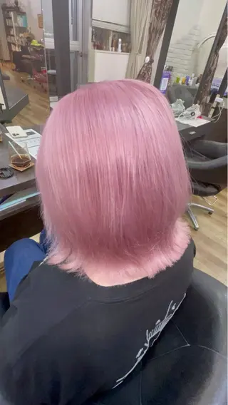 ショート カラー 栄/レイヤーカット /ケアブリーチ🍁楓のヘアスタイル