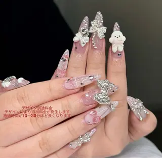 ネイル JIN 168 新大久保のネイルデザイン