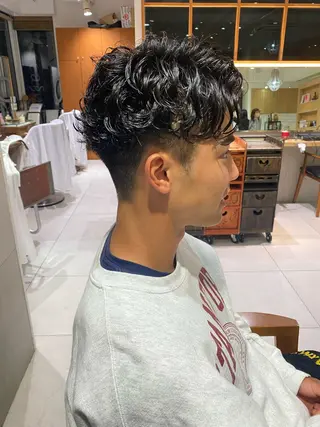 カラー パーマ ヘアアレンジ メンズ メンズパーマの巨匠 鈴木純のヘアスタイル