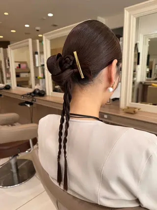 ロング ヘアアレンジ 韓国ヘアメイク🎀/ 縮毛矯正✨山本媛香のヘアスタイル