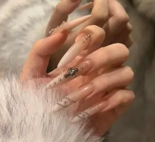 ネイル XIXI ネイルのネイルデザイン