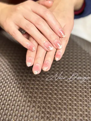 ネイル 𝓝𝓪𝓲𝓻 𝓝𝓪𝓲𝓵のネイルデザイン