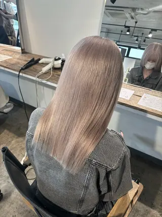 ロング カラー 💫miyu💫デザ インカラー/アレンジのヘアスタイル