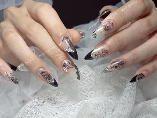 ネイル Rosaline 💕💕のネイルデザイン