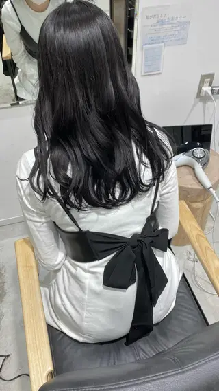 セミロング hair shioのヘアスタイル