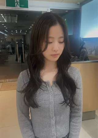ロング ❤︎韓国レイヤー❤︎ アカリのヘアスタイル