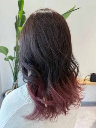 カラー 長谷川 紗羅のヘアスタイル