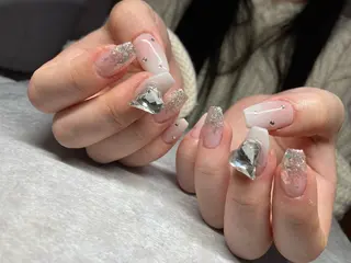 ネイル elu :nail&eyeのネイルデザイン