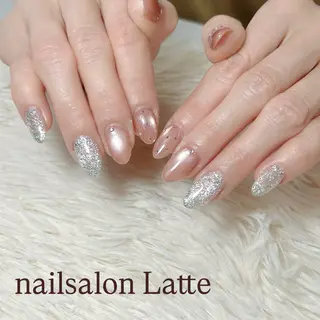 ネイル Nailsalon Latteのネイルデザイン