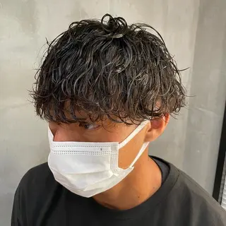 ショート パーマ メンズ 波巻きスパイラルパー マ/シャドウパーマ駿のヘアスタイル