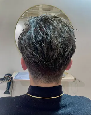 ショート メンズ 目見田 茜のヘアスタイル