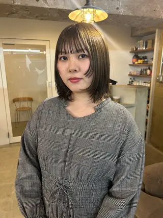 ミディアム kana shimizuのヘアスタイル