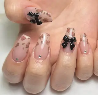 ロング 森 まやのネイルデザイン