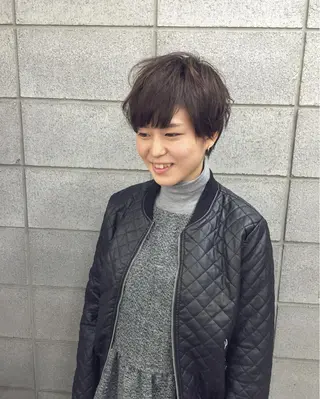 ショート ITO YUKIのヘアスタイル