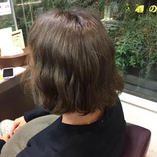 ミディアム カラー パーマ 透け感/くびれヘア/ レイヤー/カズキ🍭のヘアスタイル
